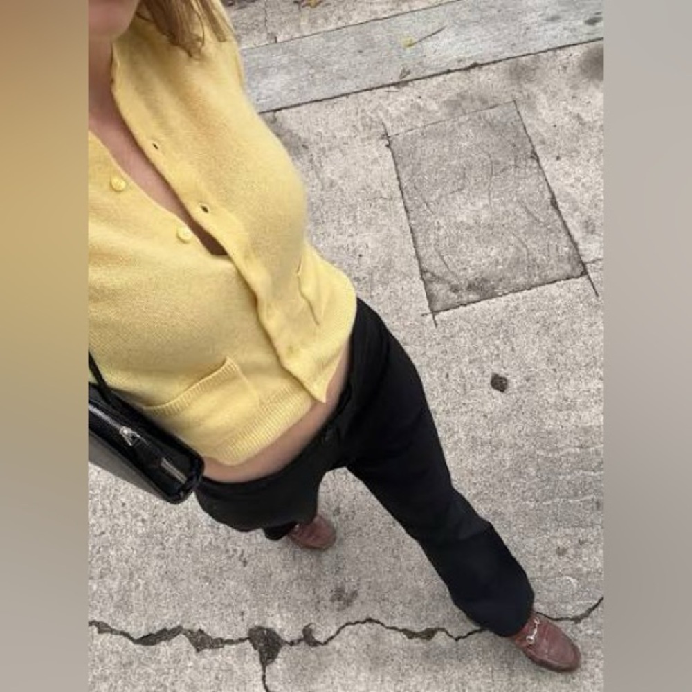 Doen Freya Cashmere Crewneck Pocket Button Knit Sweater Top Lemon Chiffon Yellow - Picture 4 of 13